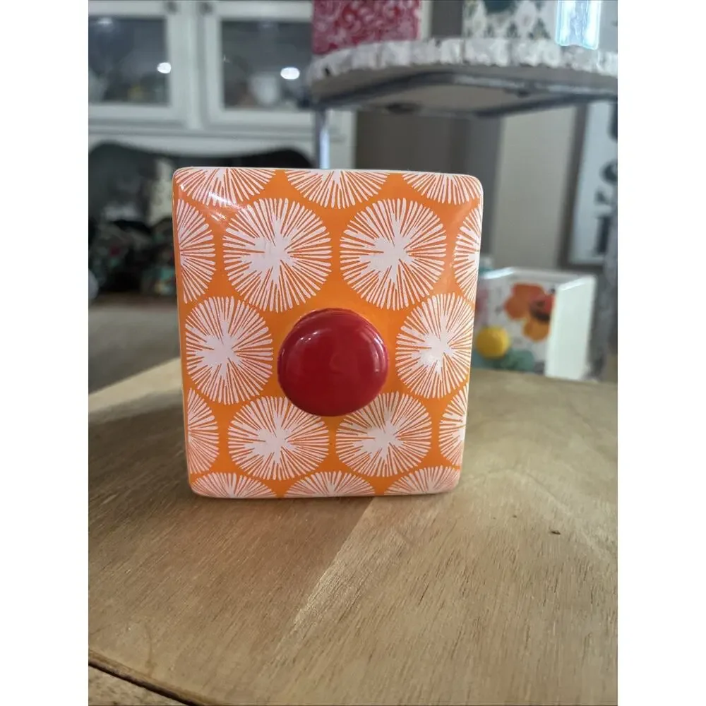 PIONEER adorable orange